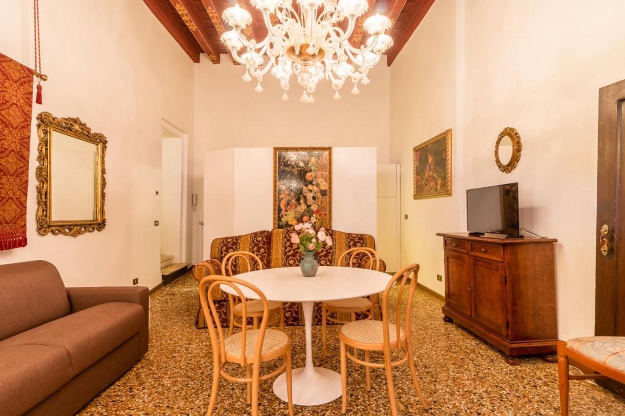 Apartament Fenice Backstage Over Canal